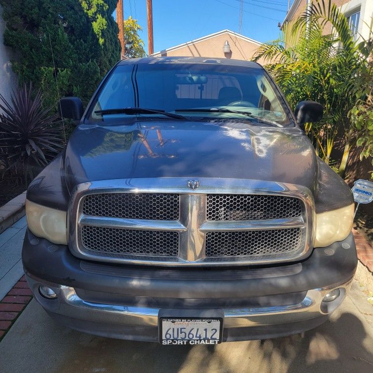 2002 Dodge Ram 1500 for Sale in Santa Fe Springs,