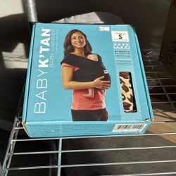 Baby Carrier Baby K’tan Size Small Leopard Print 