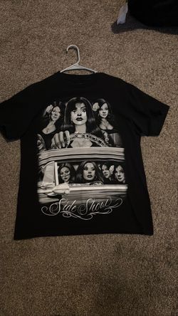 black medium side show dga shirt