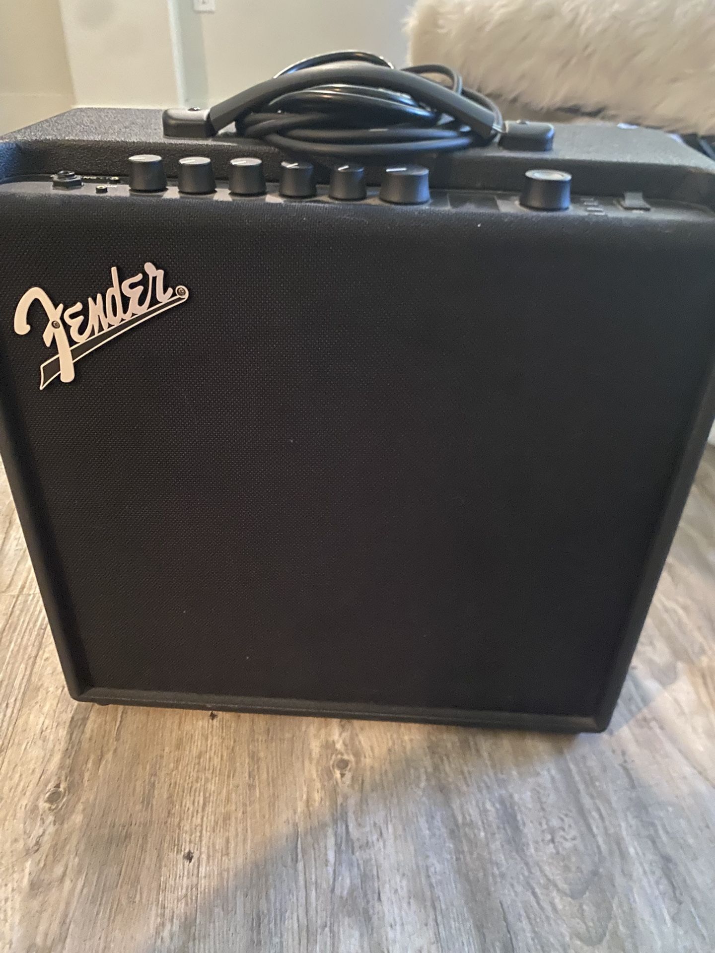 Fender MUSTANG LT50