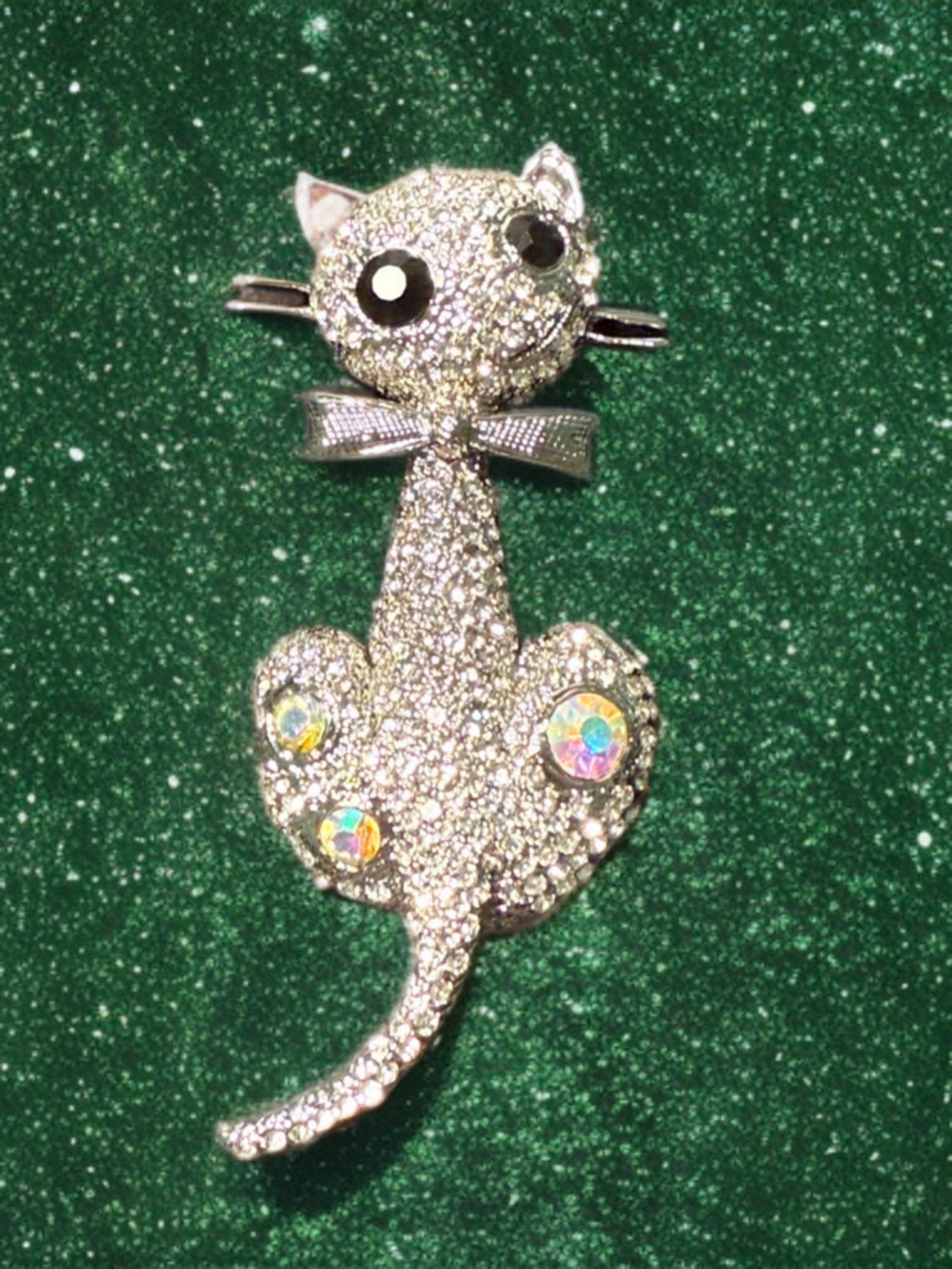 JJ Fantasia 1990s Cat Brooch Silver & Aurora Borealis Rhinestones, NWT, 1.5x4.5”