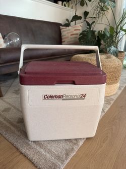 Vintage Retro Coleman Cooler Box 
