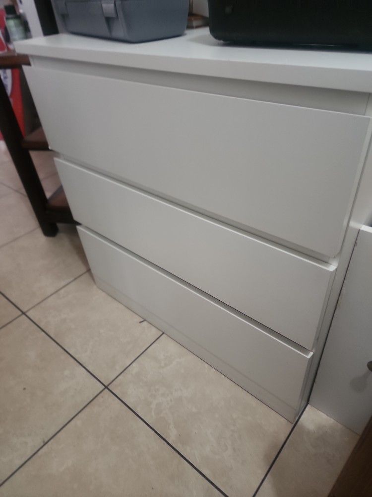 White Wood Dresser Ikea 3 Drawers