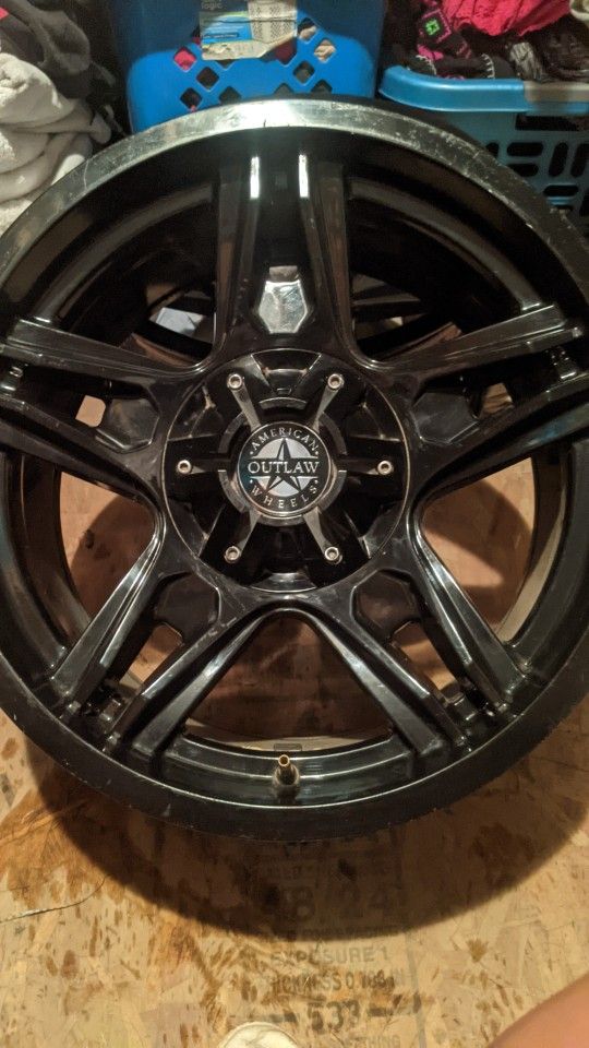 4 American Outlaw Rims 17" Ford