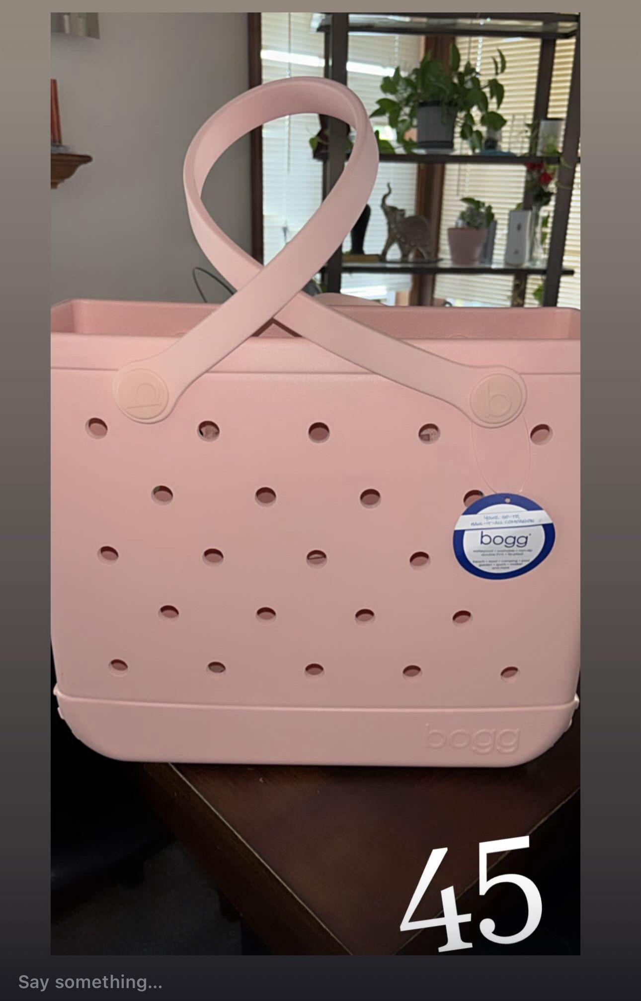 Bogg baggs