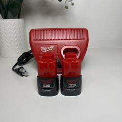 Milwaukee M12 2.0 Batteries & Charger