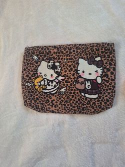 Cheetah Print storage pouch