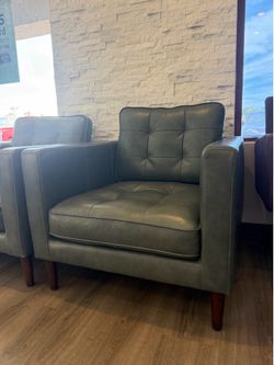 Nice comfortable chairs