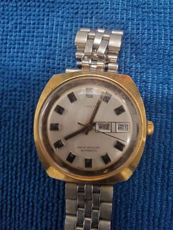 VINTAGE  TIMEX  SELF WINDING AUTOMATIC WATCH 