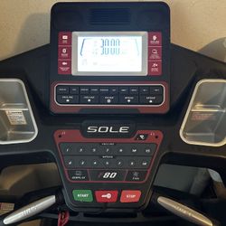 Sole F80 Treadmill- Excellent Condition