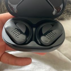 JBL Endurance Peak 3 Earphones