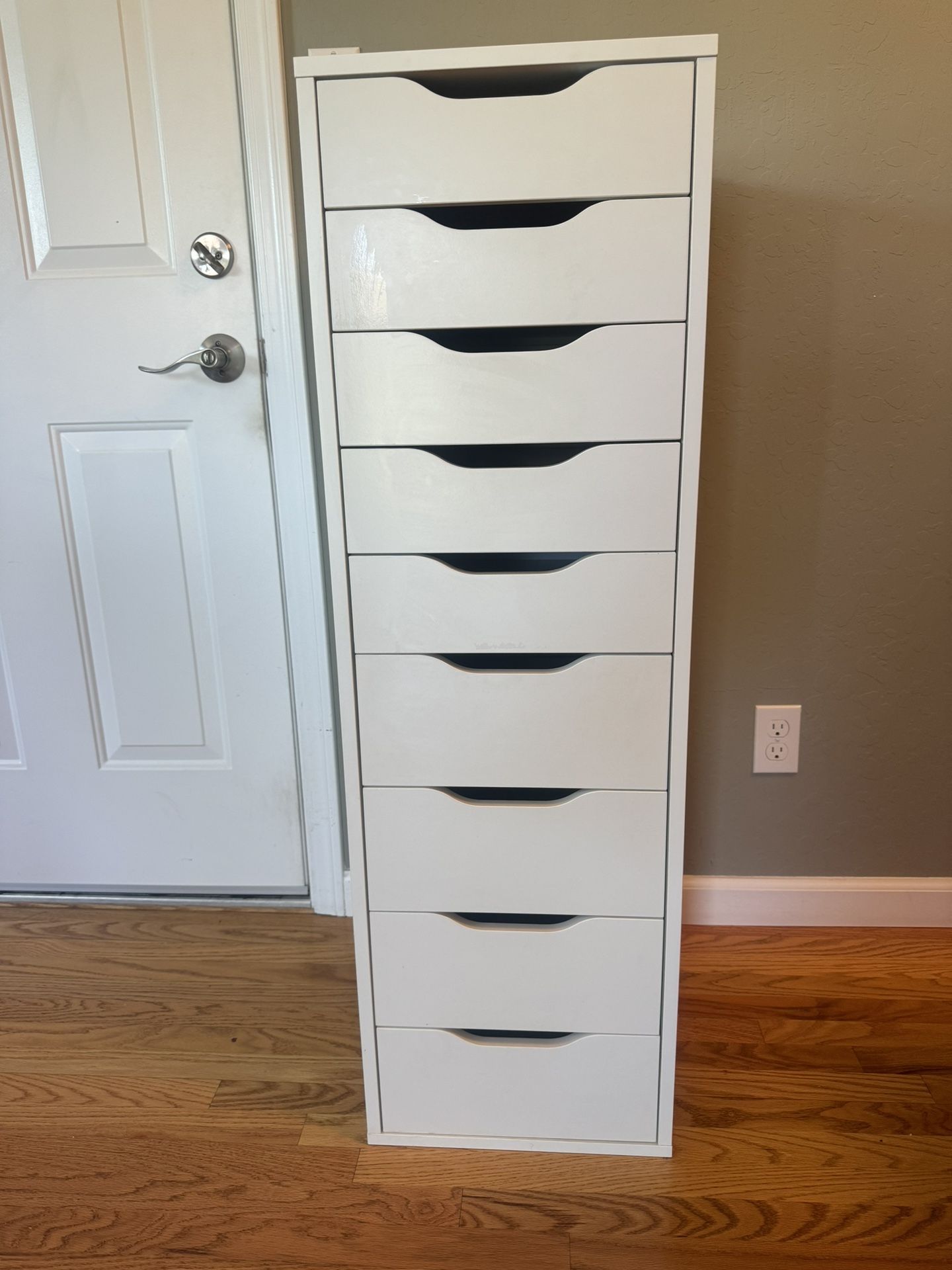 IKEA ALEX Drawer Unit With 9 Drawers