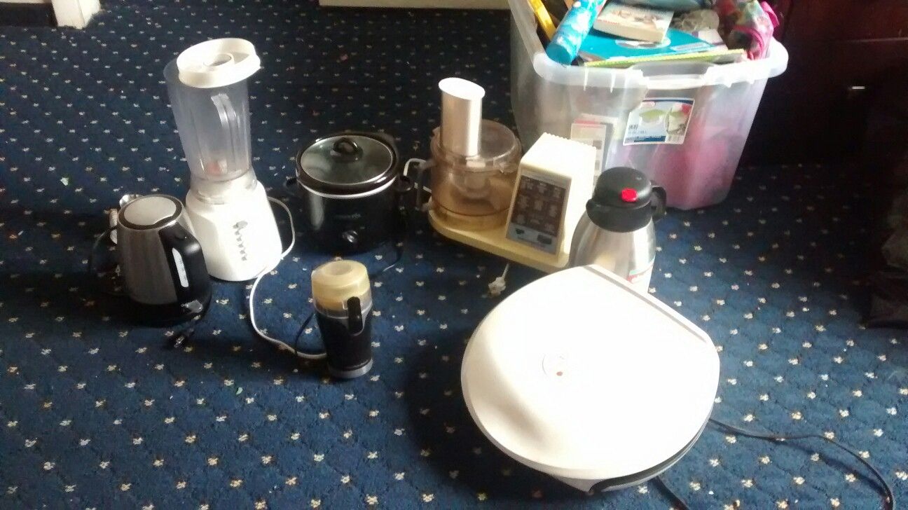 Electrical kitchen instruments