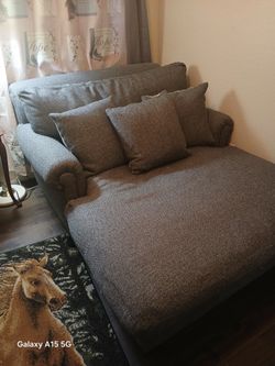 Large Long Love Seat