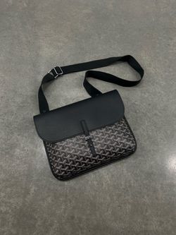 Goyard Coursier