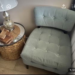 Velvet Chair 