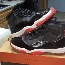 Jordan 11 Retro-Bred