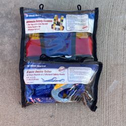 West Marine Sailing Harness Boat Marine Sail Safety Strap 