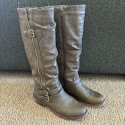 XOXO Boots Size 7.5