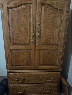 Solid Oak Armoire / Wardrobe