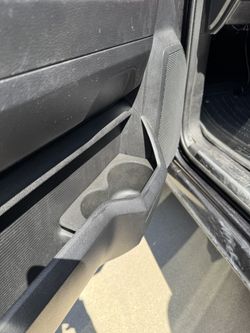 Genuine Mopar Insulated Door Cup-Holders