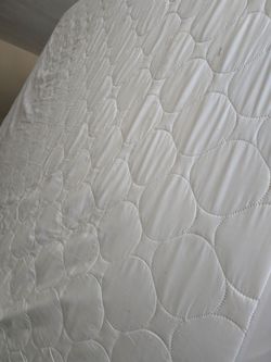 Cali king mattress