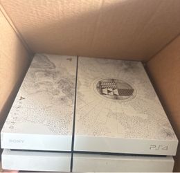 ( Need Gone by Fri) Destiny Limited Edition PS4 (Original, 500GB) — $130 OBO