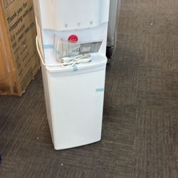 Dispensador De Agua