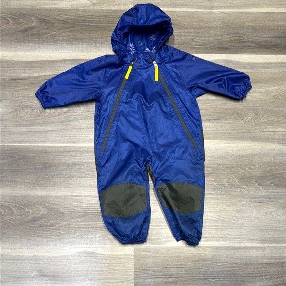 Cloudveil Hooded rain suit size 24 months