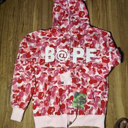 Bape Hoodie 💞