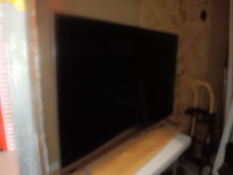 Selling a 70 inch Samsung smart TV. In great working condition.