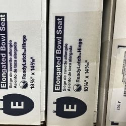 Kohl’s Elongated Beige Self-closing Toilet Seat 