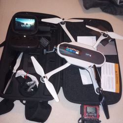 Go Pro Karma Drone Set. Like New, Excellent Condition 