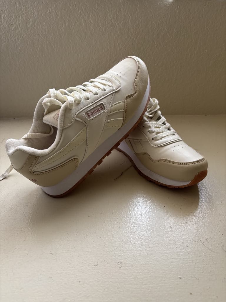 Reebok Classic Women