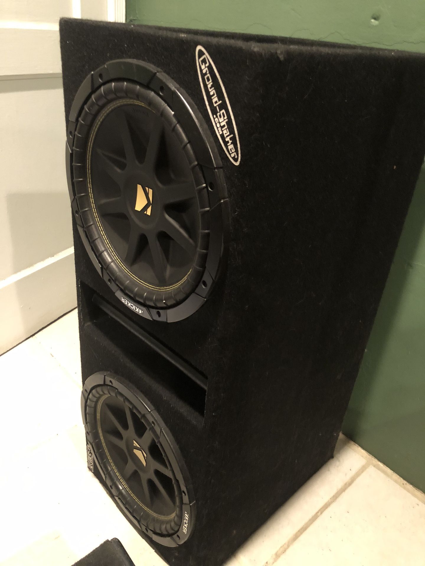 BooomBoom 12” Subwoofers Kickers