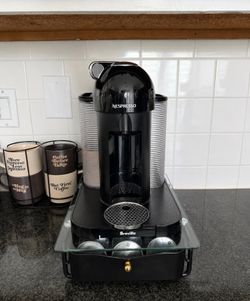 Nespresso Vertuo + tray and pods