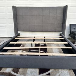 King Size wingback Bed frame With USB Ports- READ Description 