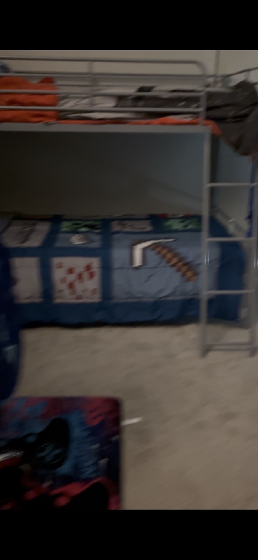 Twin Bunk Bed