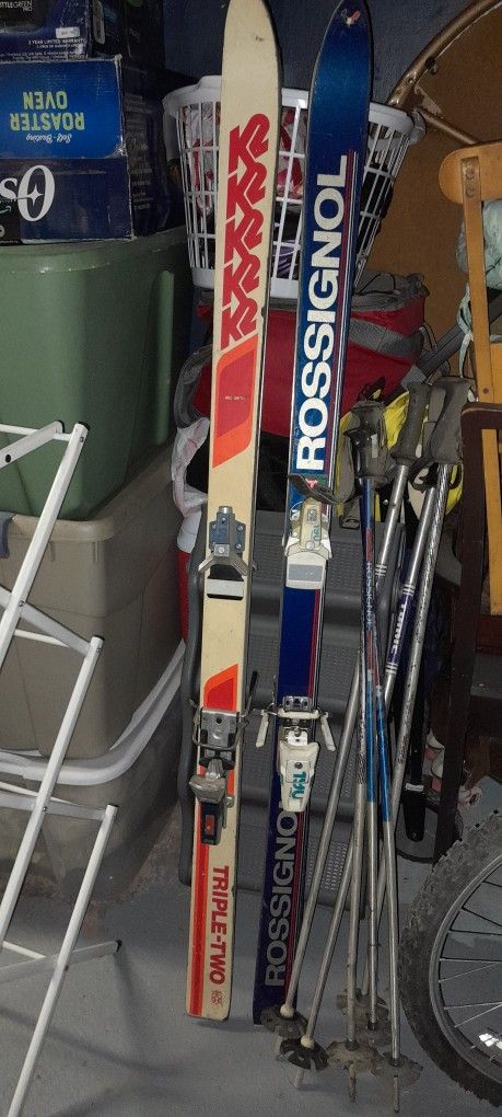 Vintage Skiis