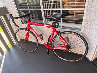 Red Specialized Road Bike - Lightweight & Fast