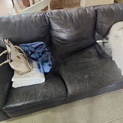 4 Piece Leather Sofas