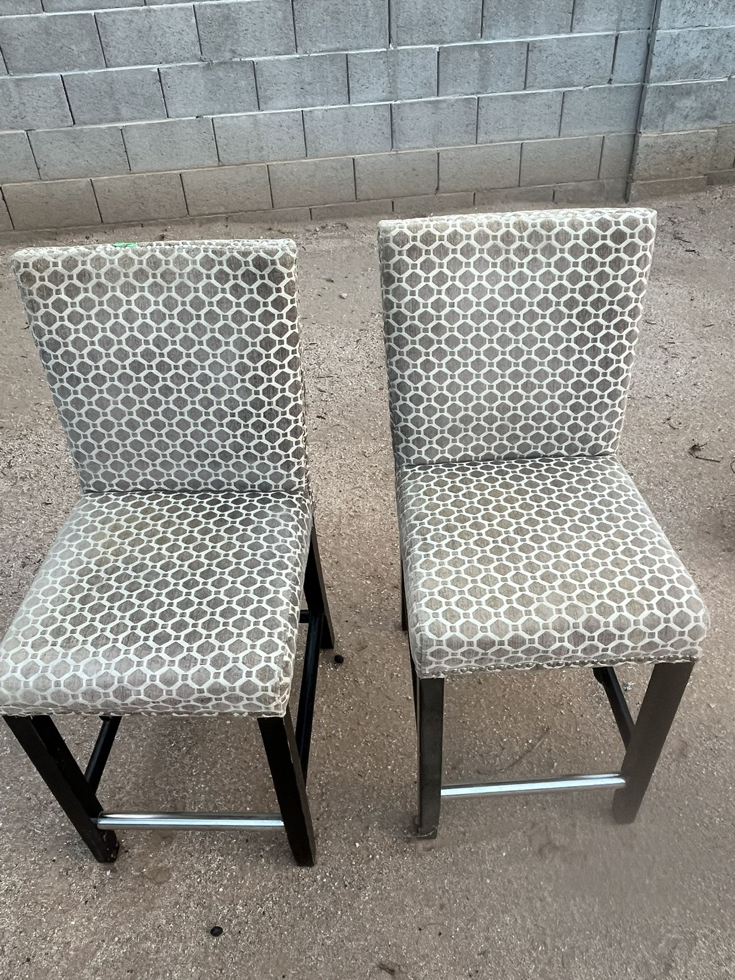 2 Matching Bar Stools