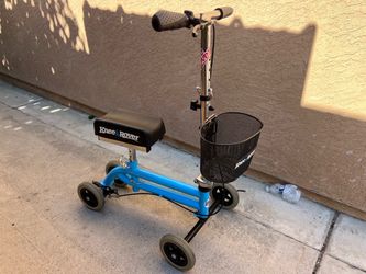 Knee rover like new asking $70