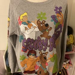 Woman’s Xl Vintage Scooby Doo Sweatshirt