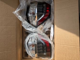 OEM 2021 Toyota 4Runner Tail Lights