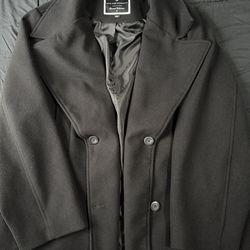 Unisex Black Trench coat size XL