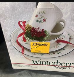 CHRISTMAS DINING SET