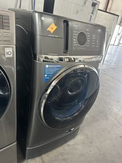GE 2-1 Washer And Dryer Combo 