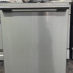 Frigidaire  profesional dishwasher  