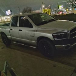 DODGE RAM 